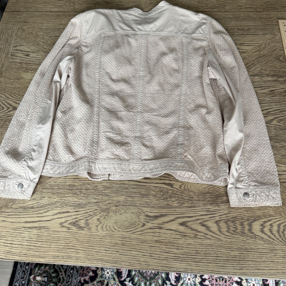 Chicos Beige Mesh Textured Lattice Asymmetrical Moto Jacket Tan Size 1 Medium - Picture 12 of 13